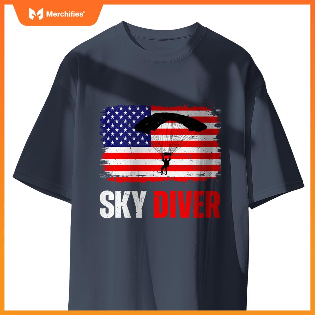 Skydiver American Flag Patriotic Parachuting T-Shirt