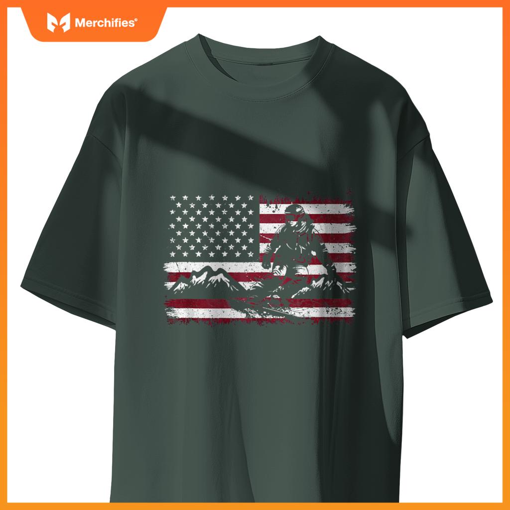 Snowboarding Snowboard Patriotic Vintage American Usa Flag T-Shirt