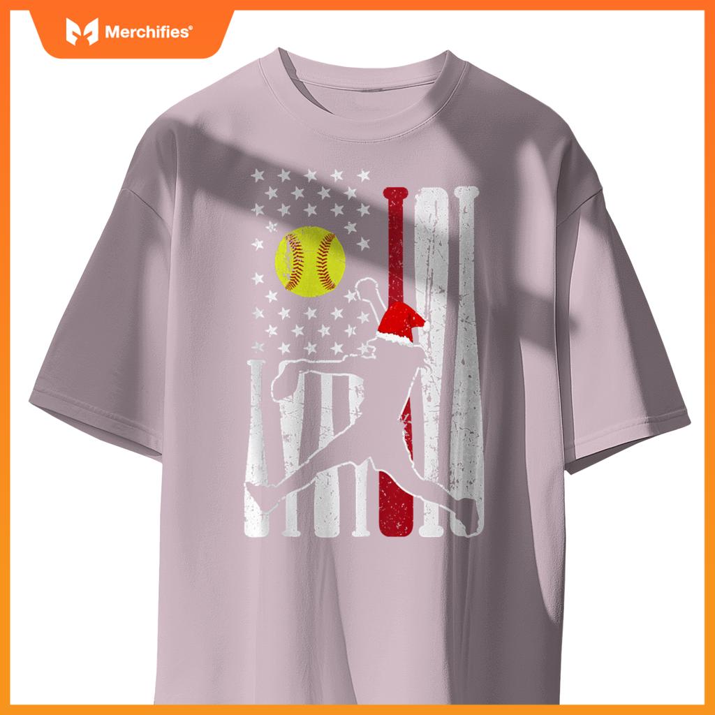 Softball USA Flag Santa Hat Patriotic Holiday Design T-Shirt