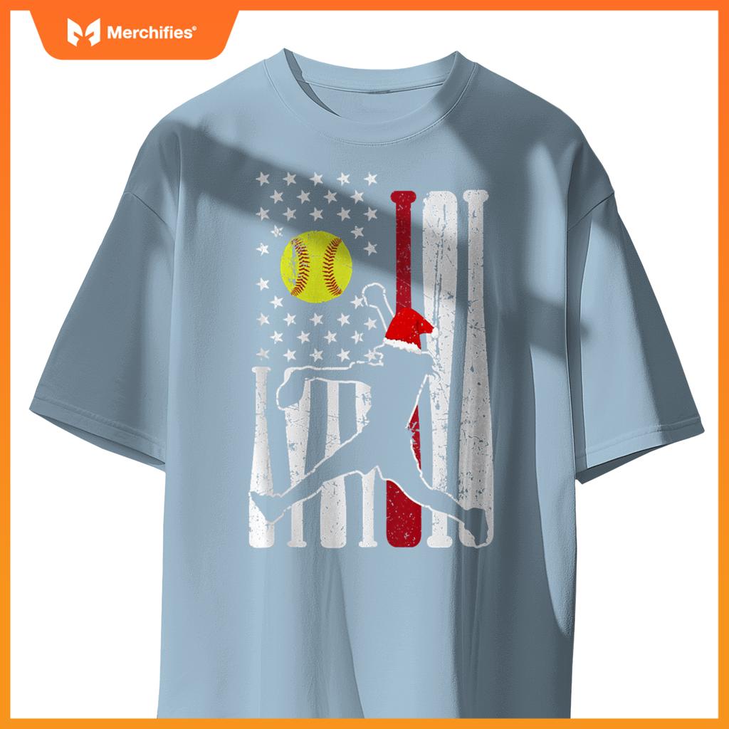 Softball USA Flag Santa Hat Patriotic Holiday Design T-Shirt