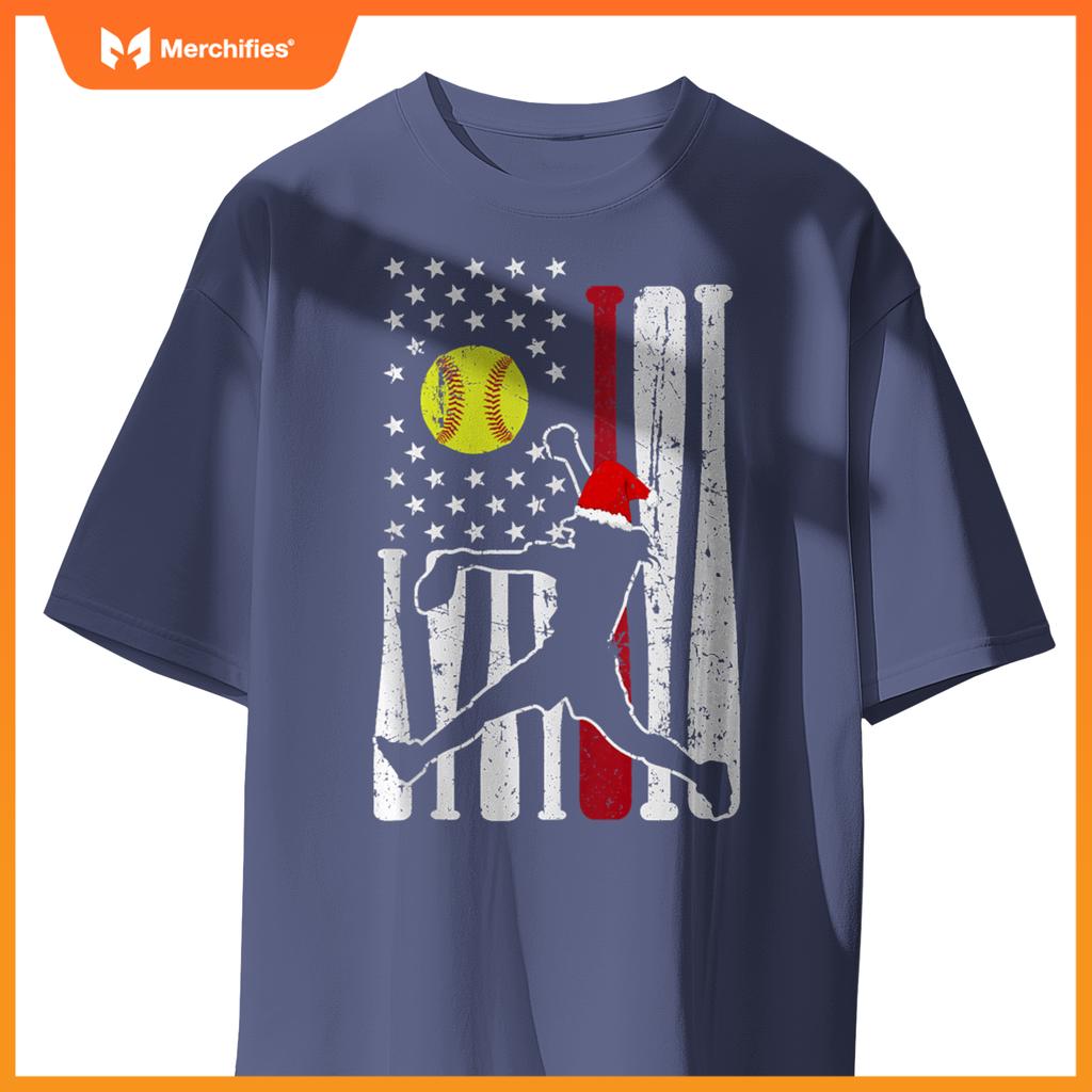 Softball USA Flag Santa Hat Patriotic Holiday Design T-Shirt