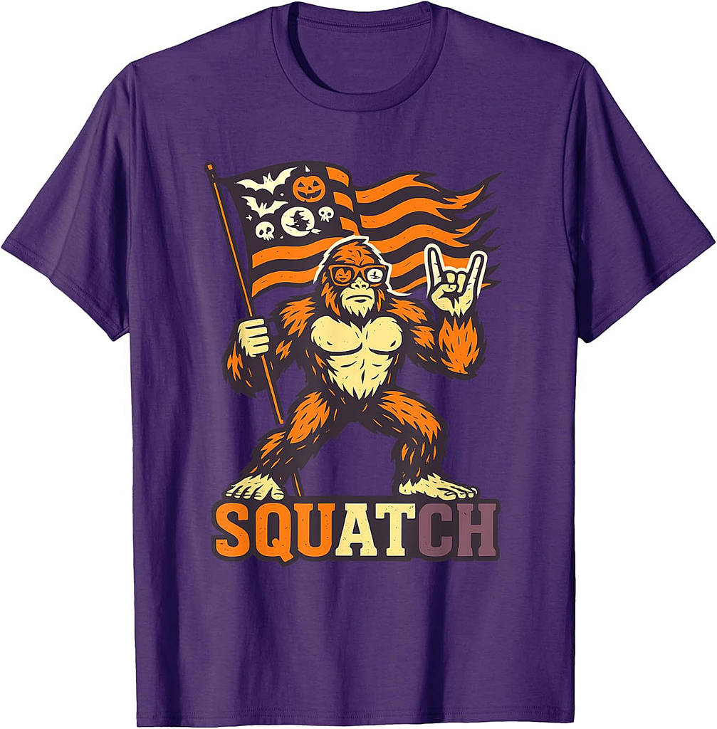 Squatch Funny Sasquatch Halloween Cryptid Design T-Shirt