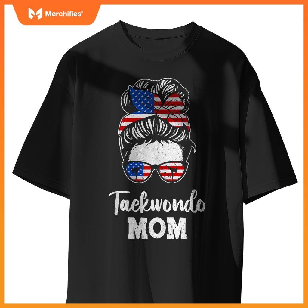 Taekwondo Mom USA American Flag Martial Arts Mothers Day T-shirt