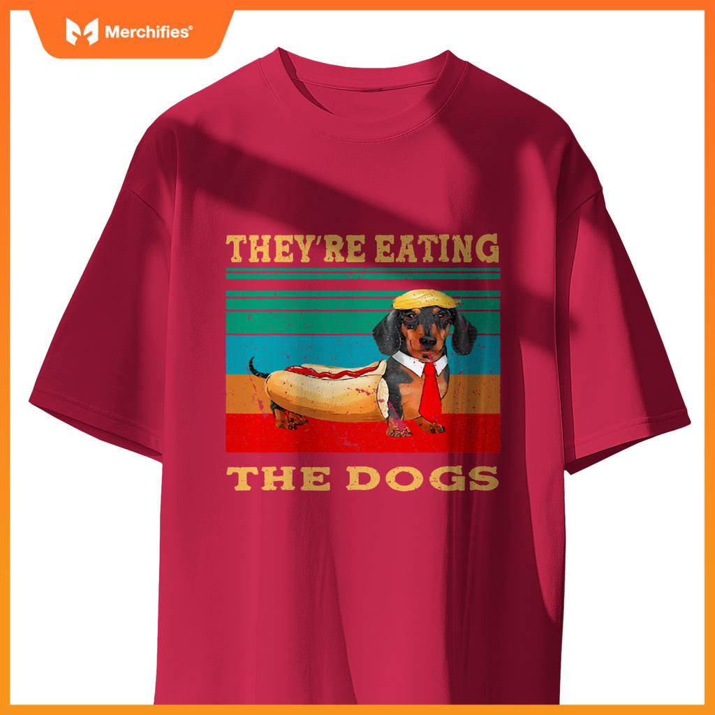 They’re Eating The Dogs Retro Funny Dachshund Weiner Funny T-Shirt