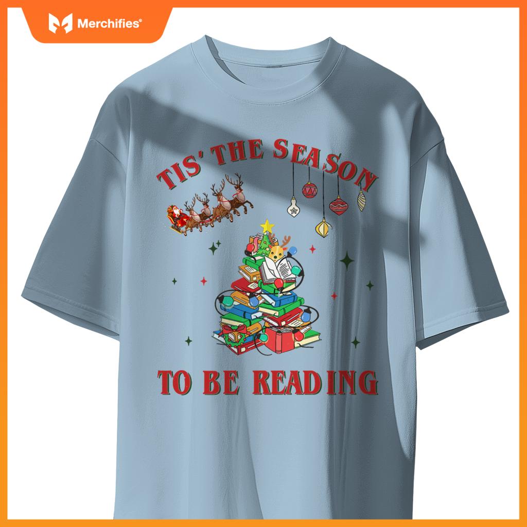 Tis The Season To Be Reading Christmas Xmas Tree Teacher T-Shirt