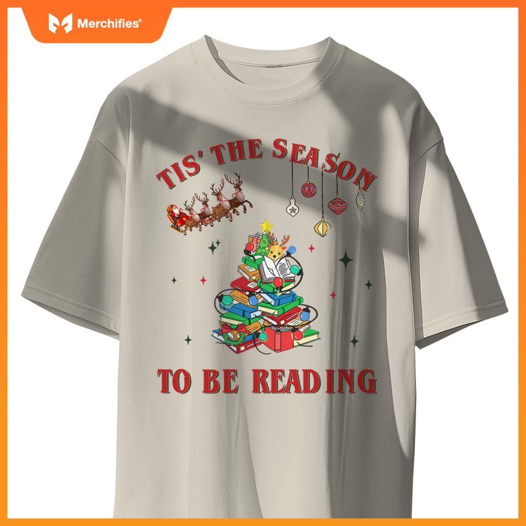 Tis The Season To Be Reading Christmas Xmas Tree Teacher T-Shirt