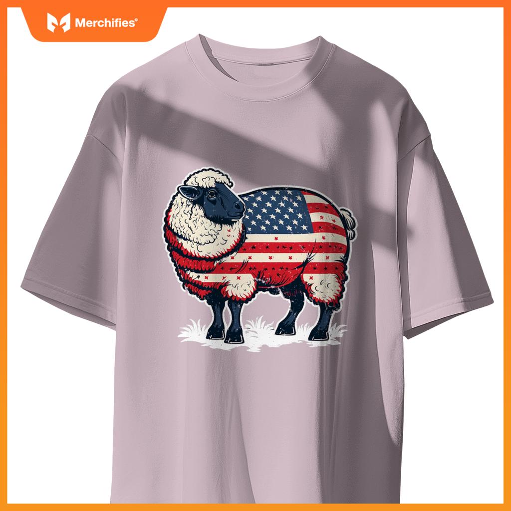 USA 4th Of July Sheep on Patriotic American Sheep T-Shirt