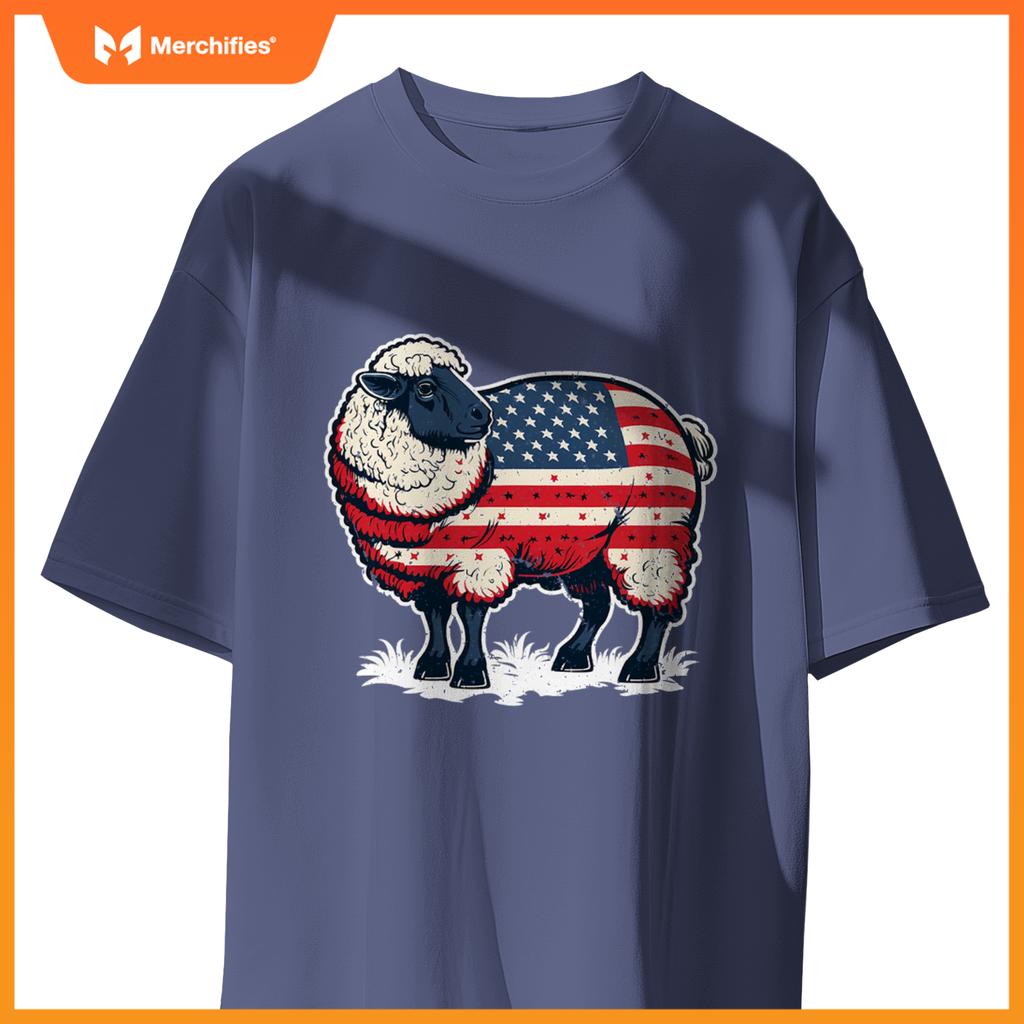 USA 4th Of July Sheep on Patriotic American Sheep T-Shirt