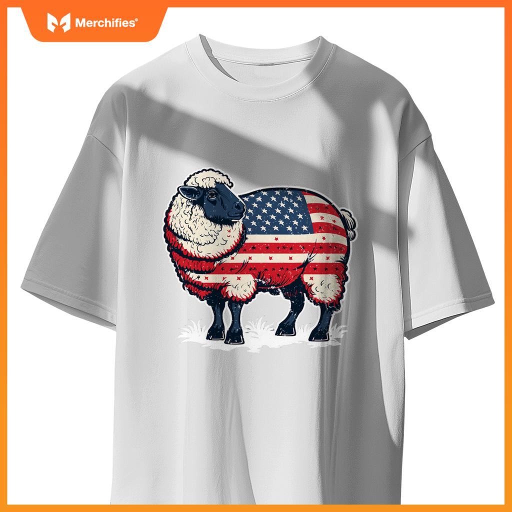 USA 4th Of July Sheep on Patriotic American Sheep T-Shirt