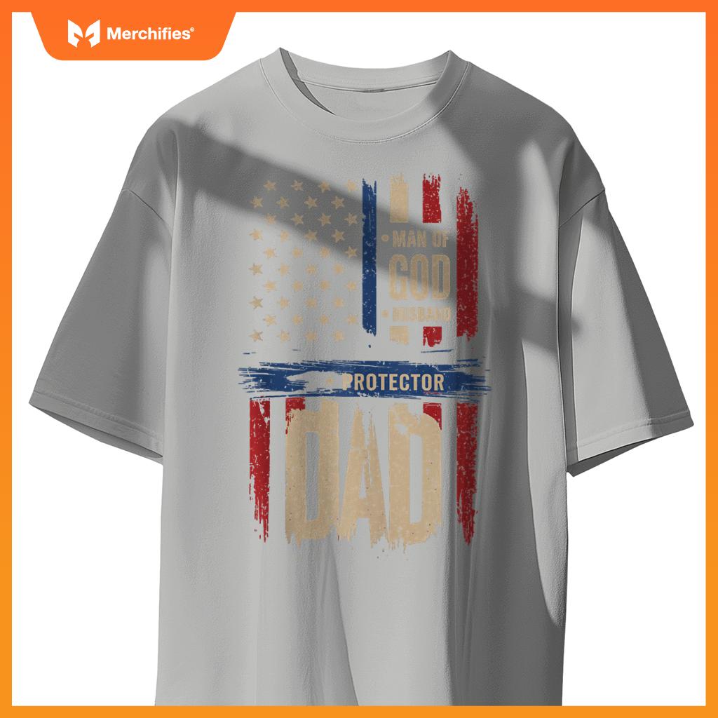 Vintage American Flag Protector Patriotic Dad Style T-Shirt