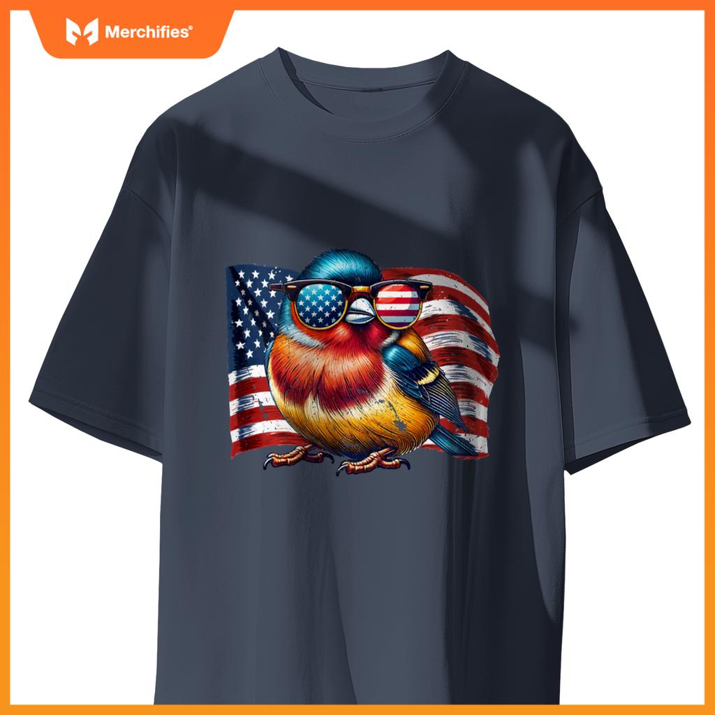 Vintage Finch Birds USA Flag Animals Patriotic Sunglasses T-Shirt