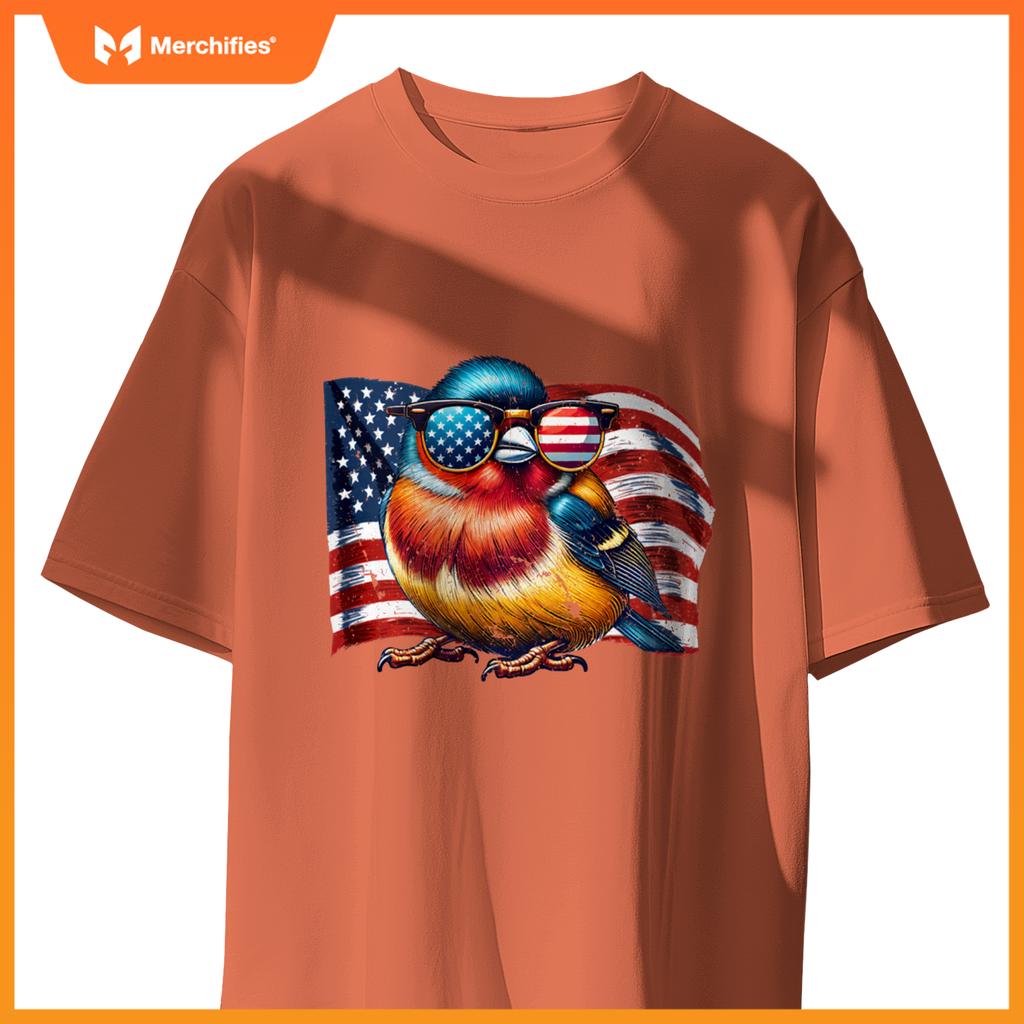 Vintage Finch Birds USA Flag Animals Patriotic Sunglasses T-Shirt