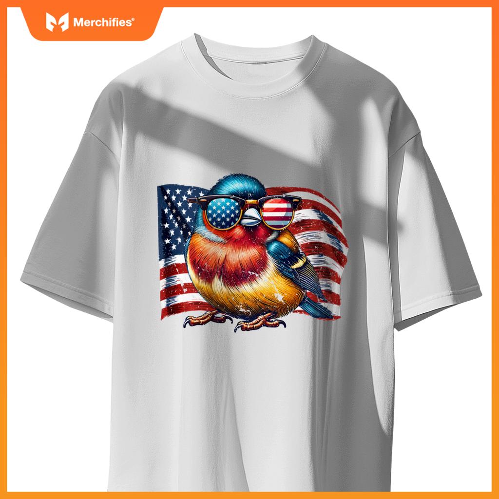 Vintage Finch Birds USA Flag Animals Patriotic Sunglasses T-Shirt