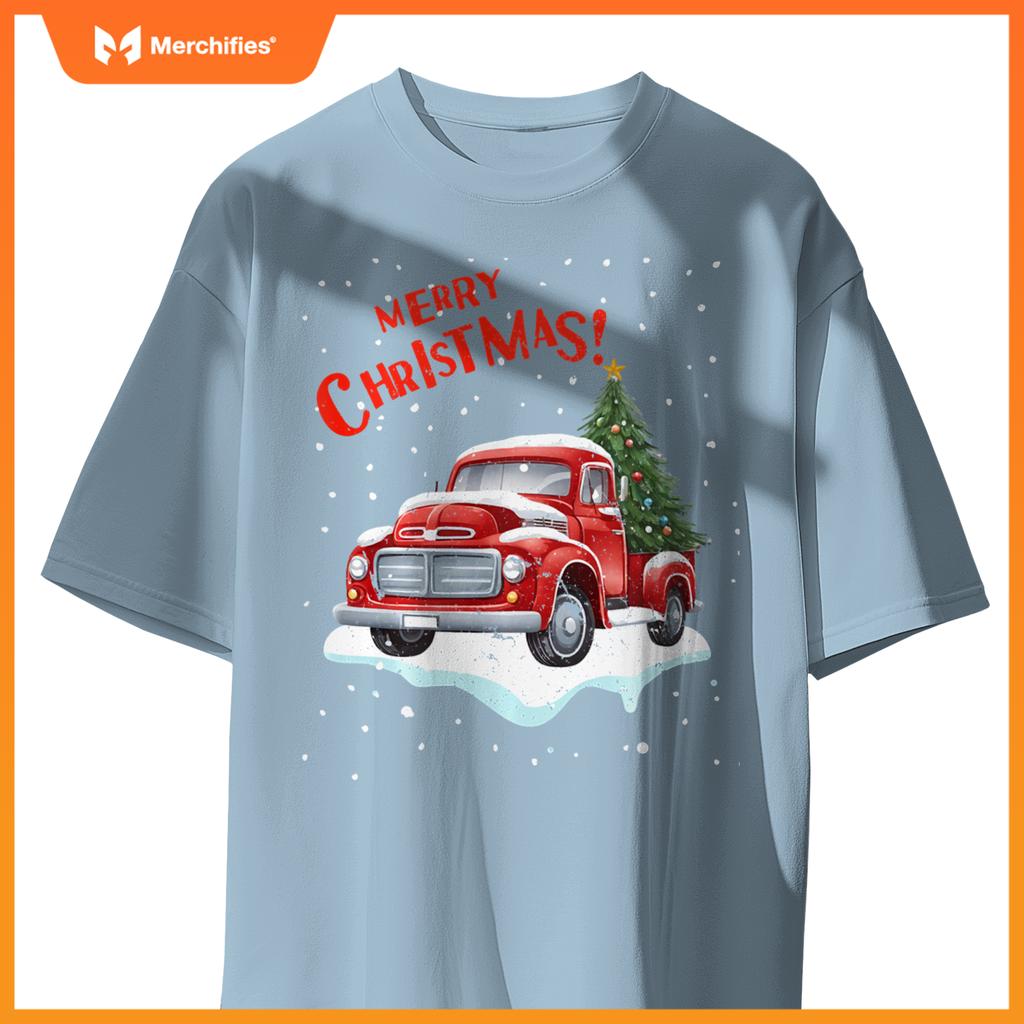 Vintage Merry Christmas Red Pickup Truck Old Fashioned Xmas T-Shirt