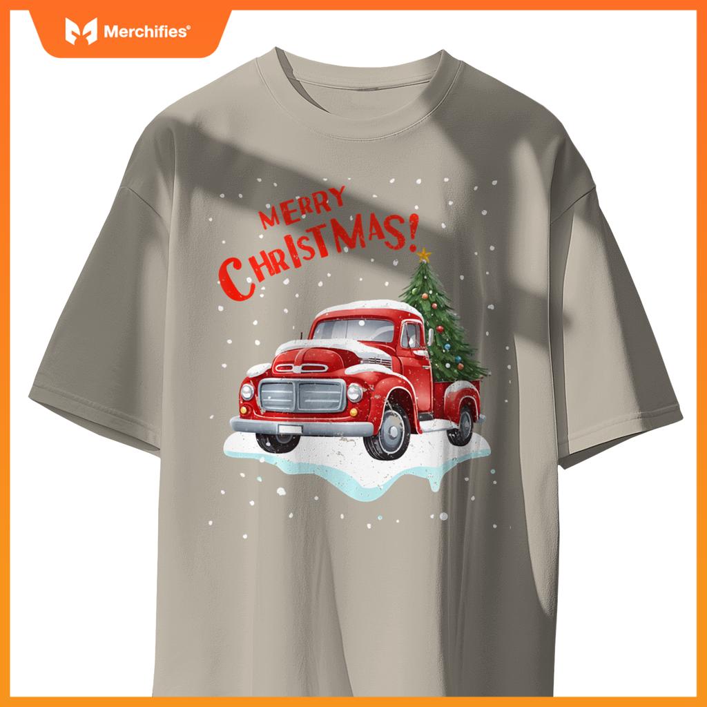 Vintage Merry Christmas Red Pickup Truck Old Fashioned Xmas T-Shirt