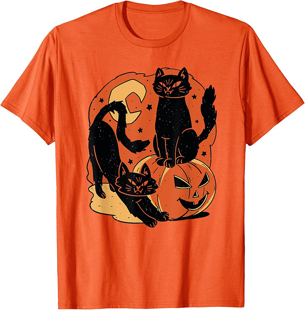 Vintage Scary Halloween Black Cats and pumpkin T-Shirt