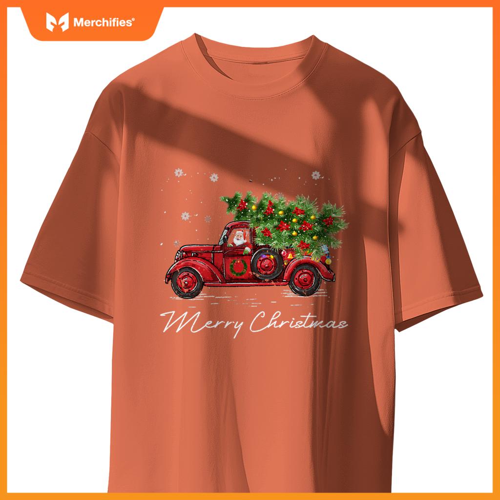 Vintage Wagon Christmas Tree on Car Xmas Vacation T-Shirt