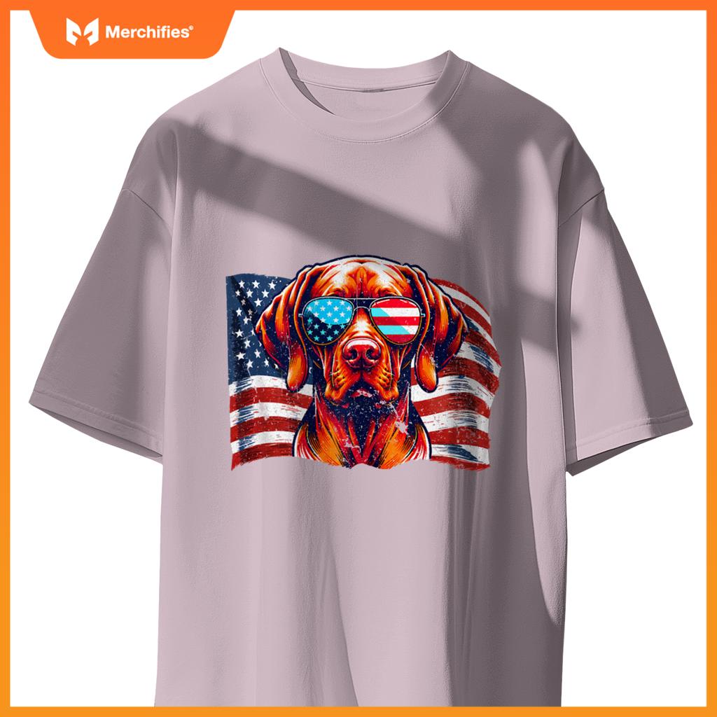 Vizsla Dog USA Flag Patriotic Sunglasses Freedom Vintage T-Shirt