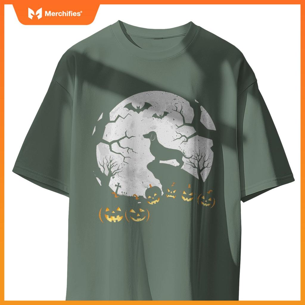 Weiner dog in the Moon Dachshund Halloween Pumpkin Gifts T-Shirt