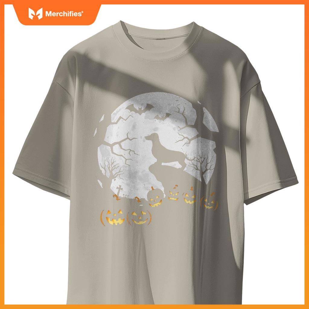Weiner dog in the Moon Dachshund Halloween Pumpkin Gifts T-Shirt