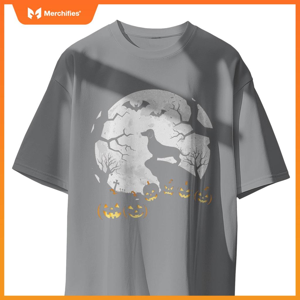 Weiner dog in the Moon Dachshund Halloween Pumpkin Gifts T-Shirt