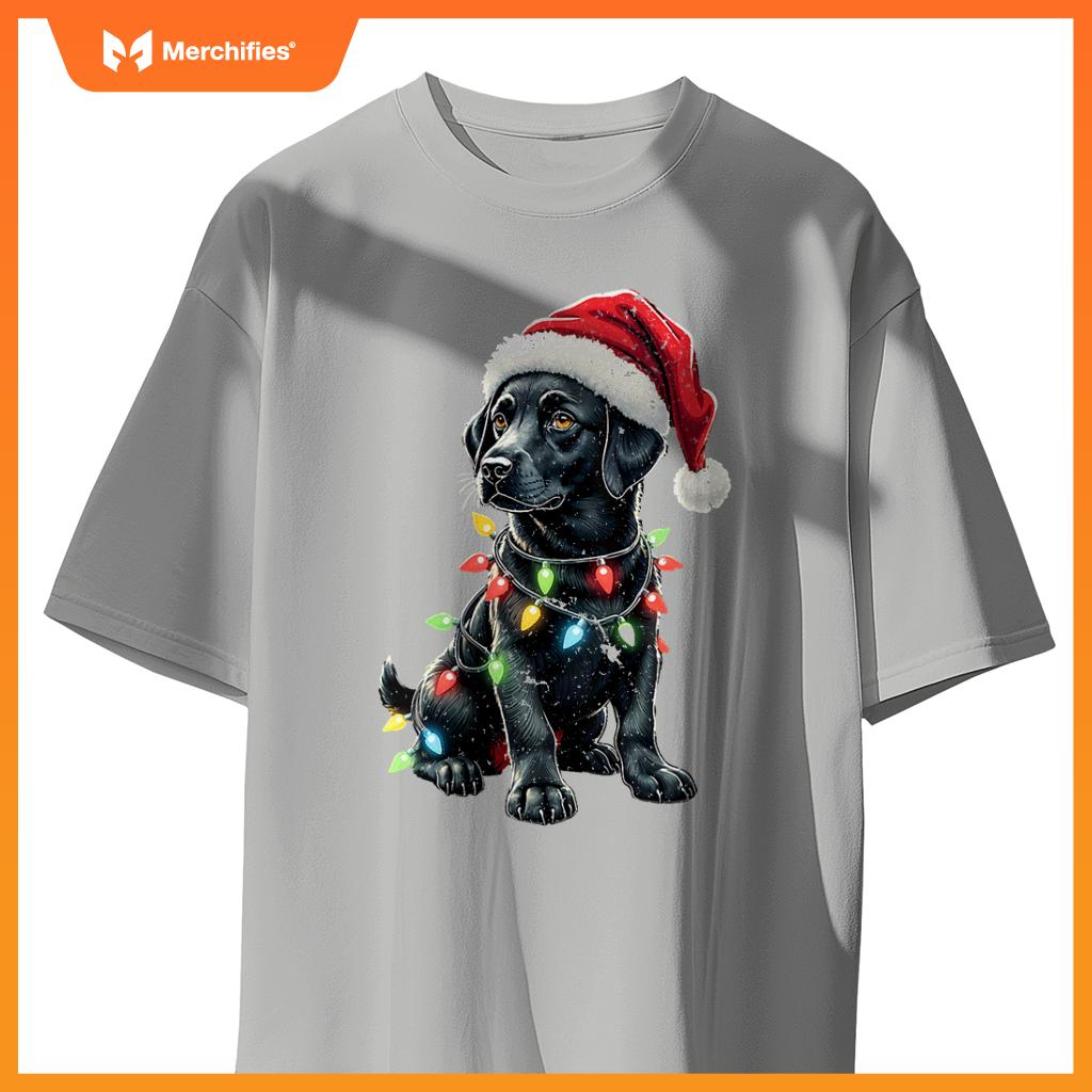 Womens Labrador Retriever Santa Hat Christmas Lights Cool Dog Lover V-Neck T-Shirt