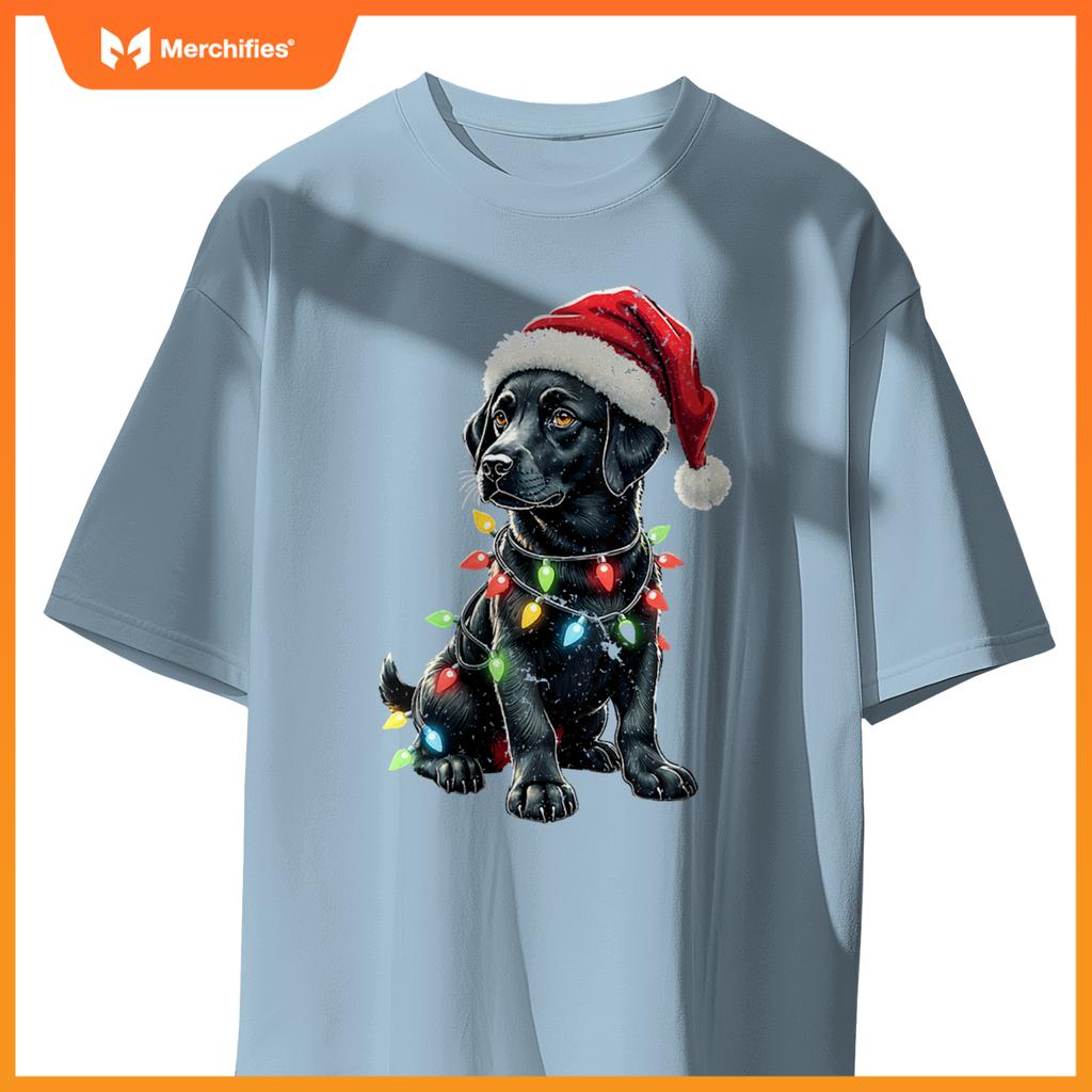 Womens Labrador Retriever Santa Hat Christmas Lights Cool Dog Lover V-Neck T-Shirt