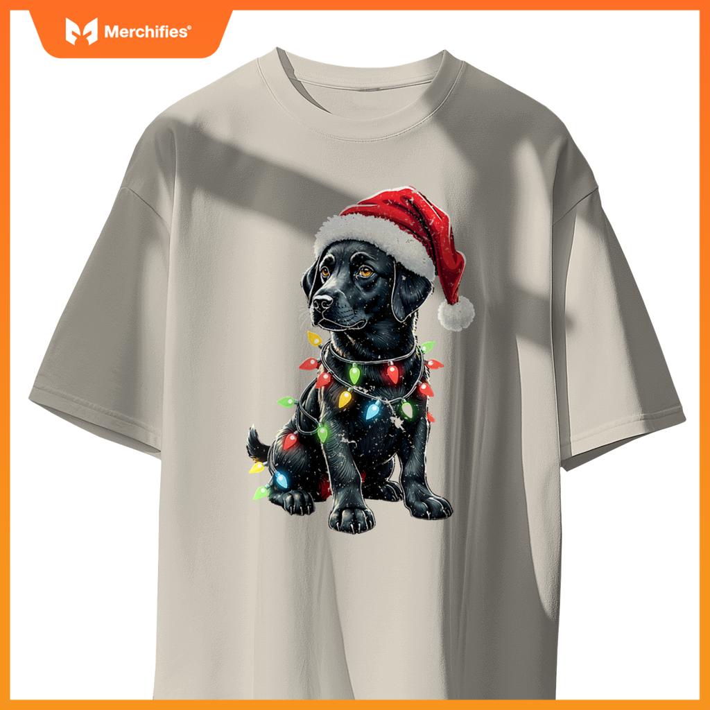 Womens Labrador Retriever Santa Hat Christmas Lights Cool Dog Lover V-Neck T-Shirt