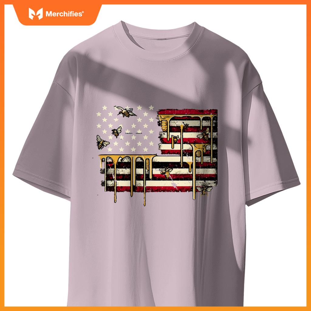 american flag & honeybee patriotic beekeeper beekeeping bees T-Shirt