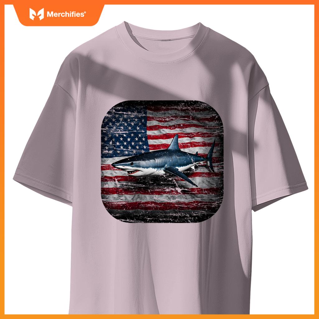 american mako shark distressed patriotic ocean awareness T-Shirt