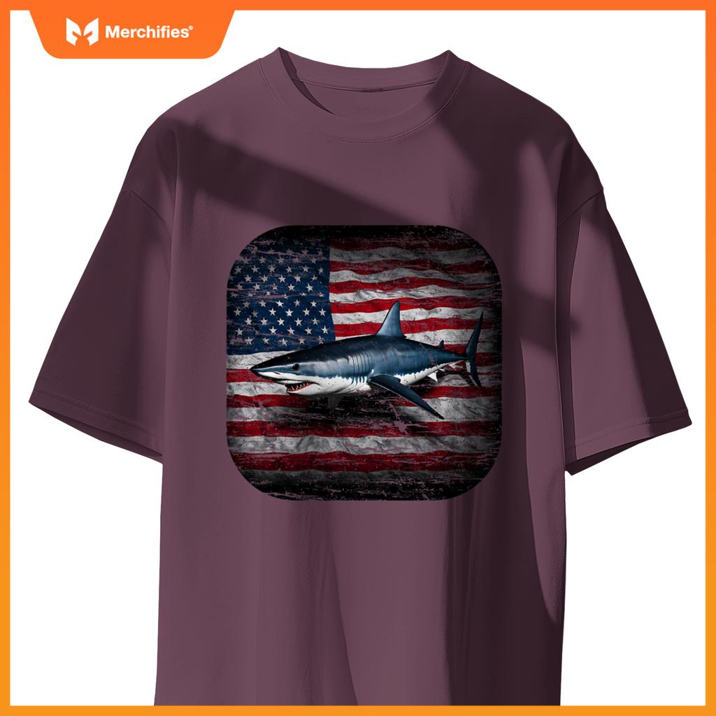 american mako shark distressed patriotic ocean awareness T-Shirt