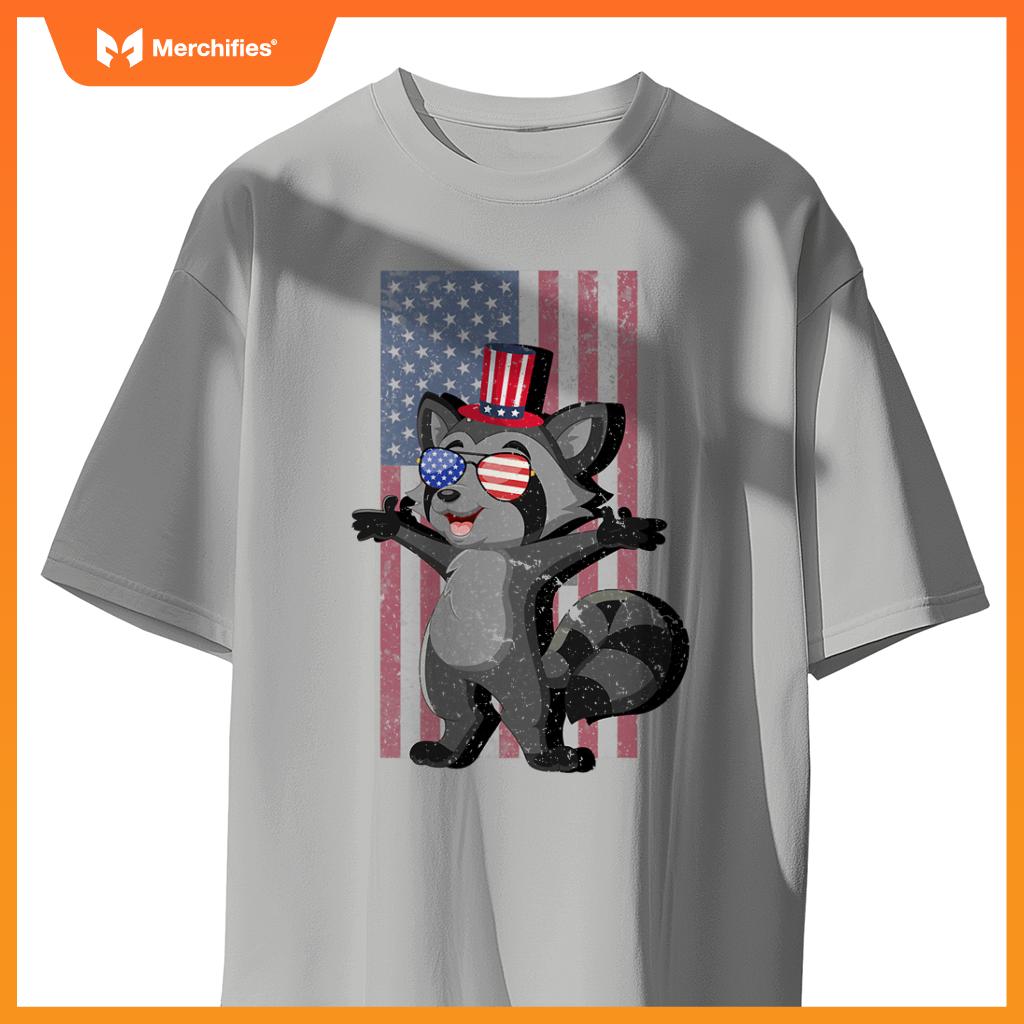 american patriotic or 4th of july or usa raccoon T-Shirt