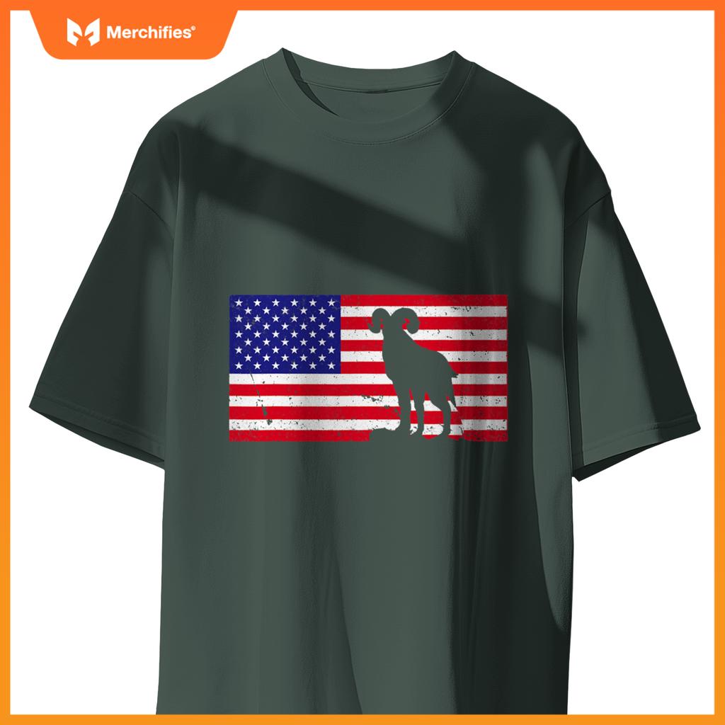 bighorn sheep usa patriotic american flag men women kids boy T-Shirt