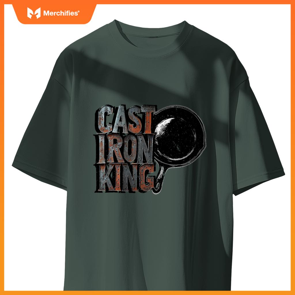 Cast Iron King (Cast Iron Pan Chef) T-Shirt