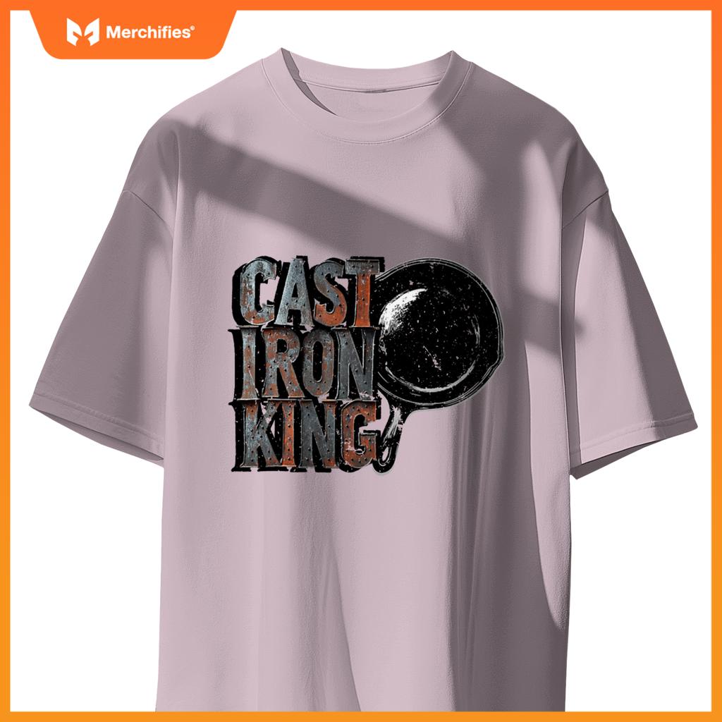 Cast Iron King (Cast Iron Pan Chef) T-Shirt