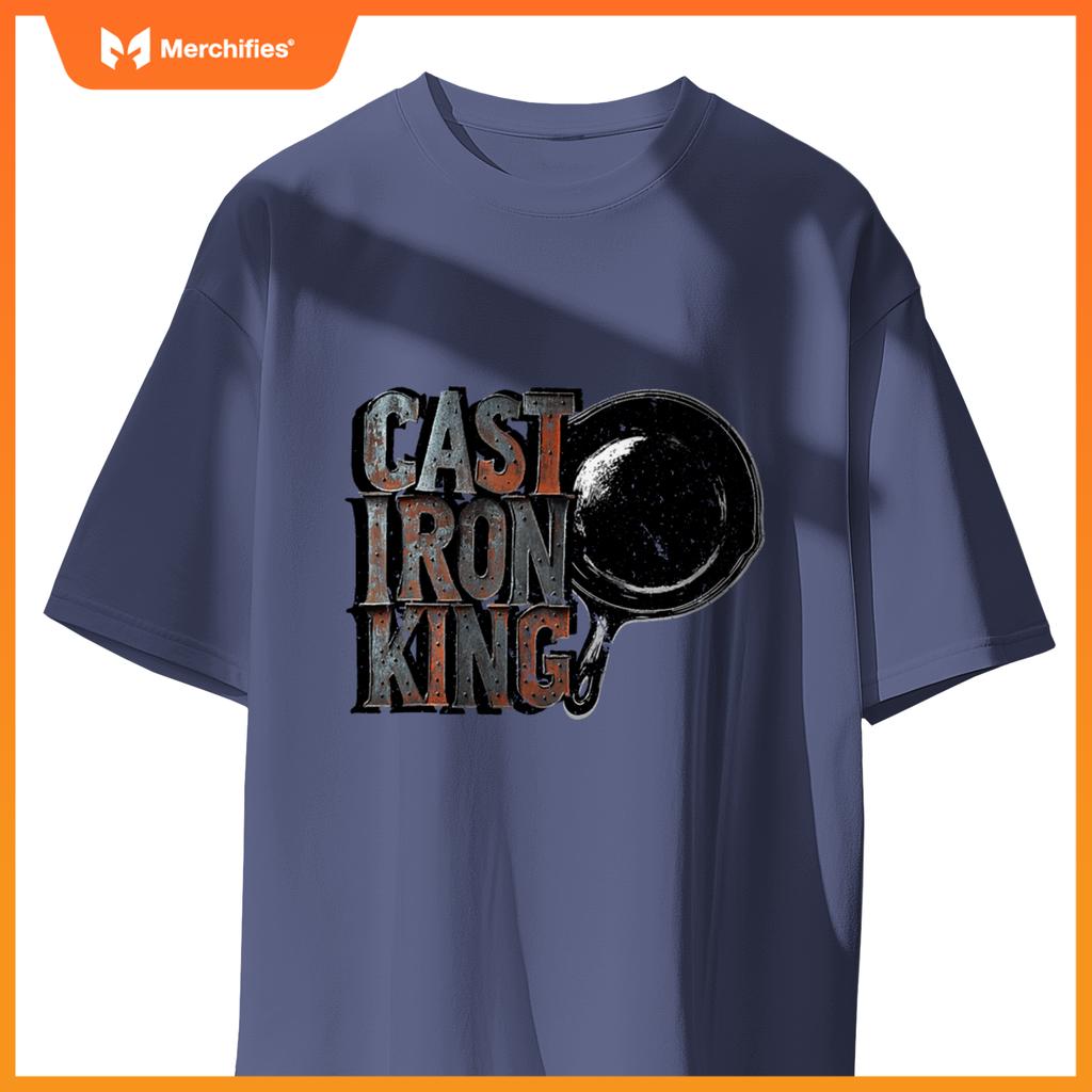 Cast Iron King (Cast Iron Pan Chef) T-Shirt