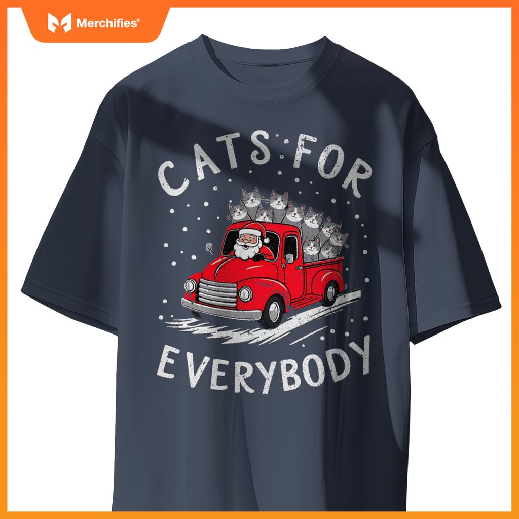 Cats Everybody Christmas Santas Red Truck Of Cats T-Shirt
