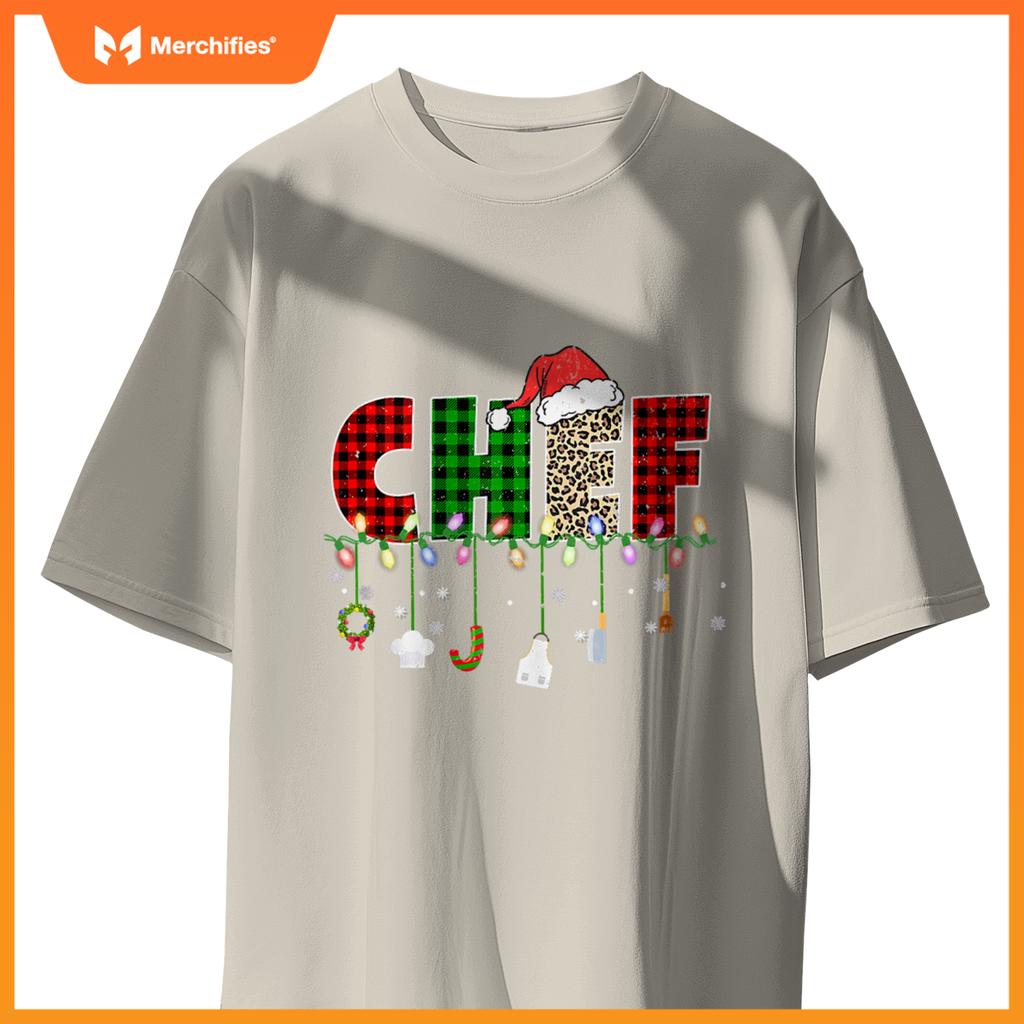 Chef Christmas Santa Hat Xmas Leopard Buffalo Plaid T-Shirt