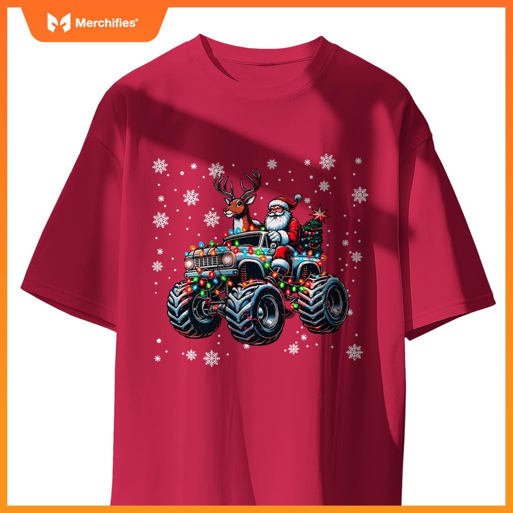 Christmas Santa Reindeer In Truck Xmas Lights Boys Youth T-Shirt