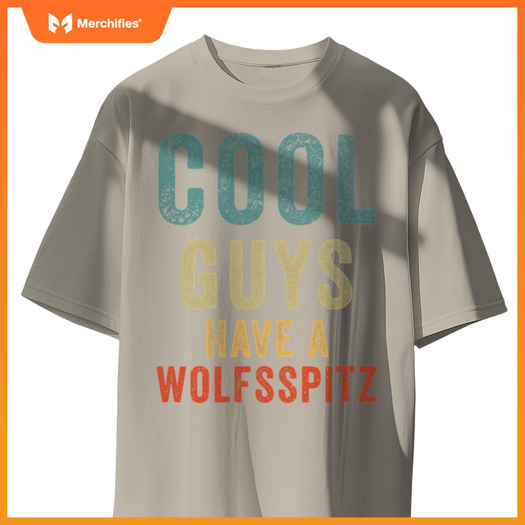 Cool Guys Have A Wolfsspitz Dog Dogs Dog Owners T-Shirt