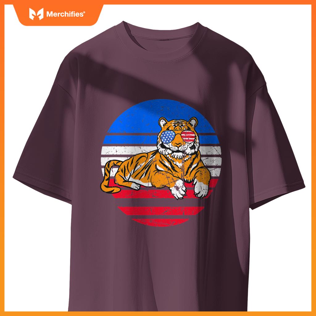 cool tiger patriotic american flag T-Shirt