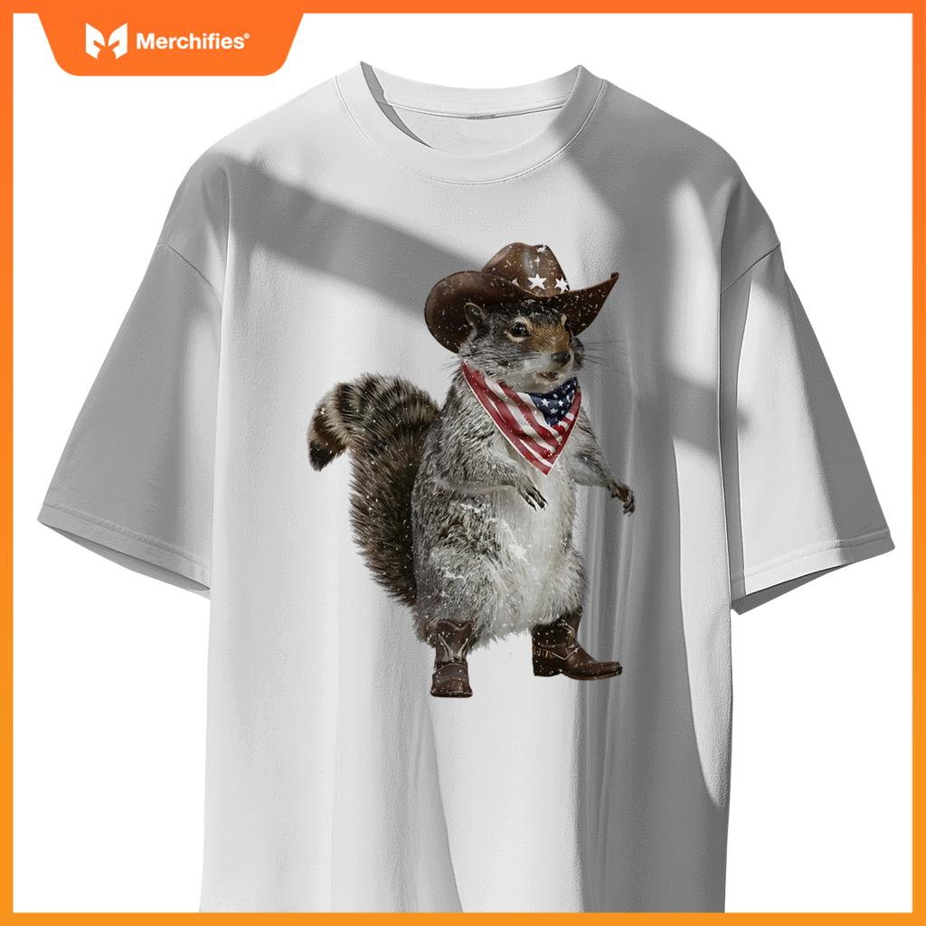 cowboy squirrel in patriotic out wildlife fun T-Shirt