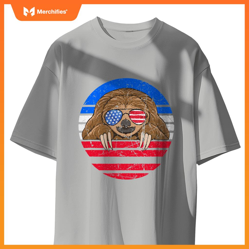 cute sloth lover patriotic american flag T-Shirt