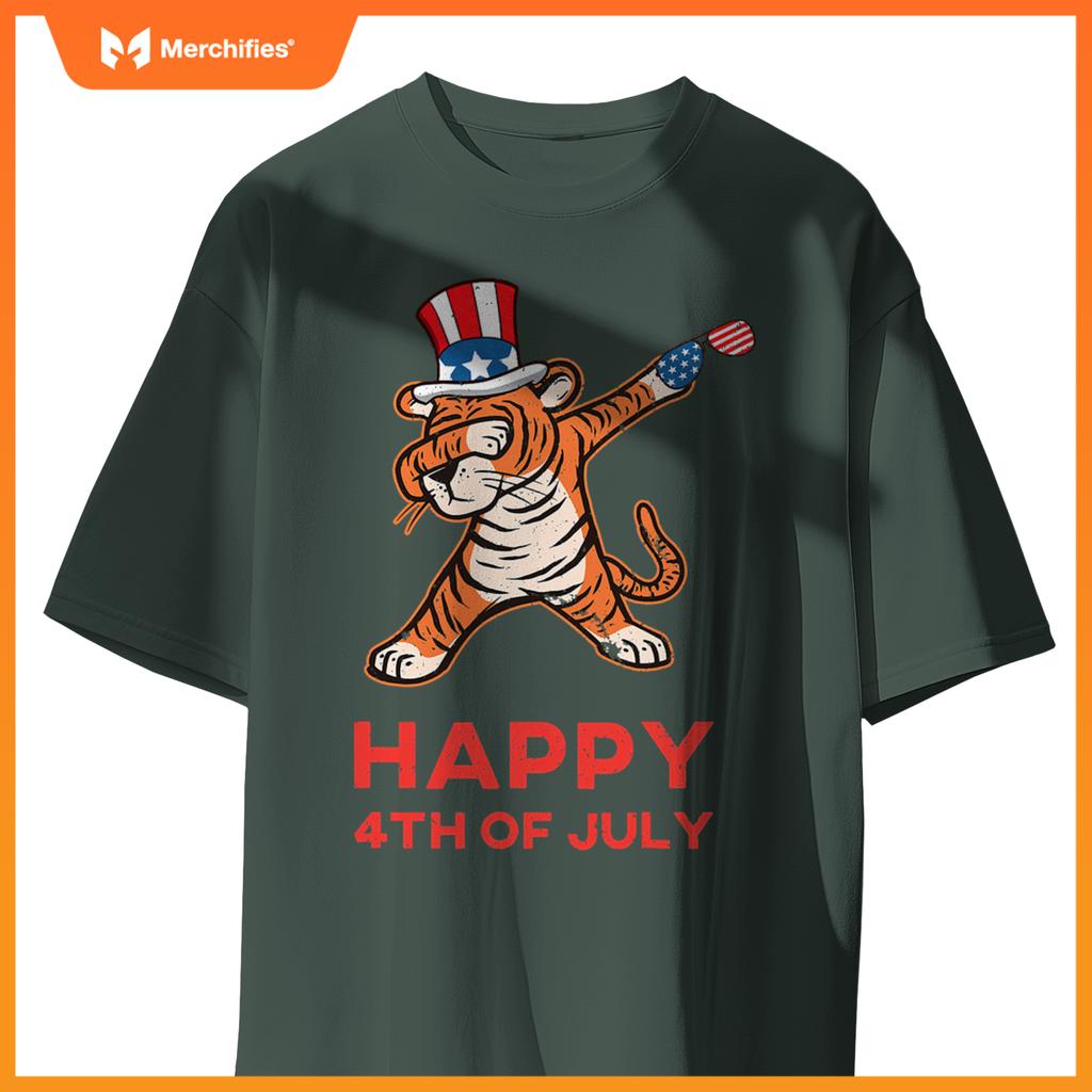 dabbing tiger  kids american patriotic july 4th usa T-Shirt