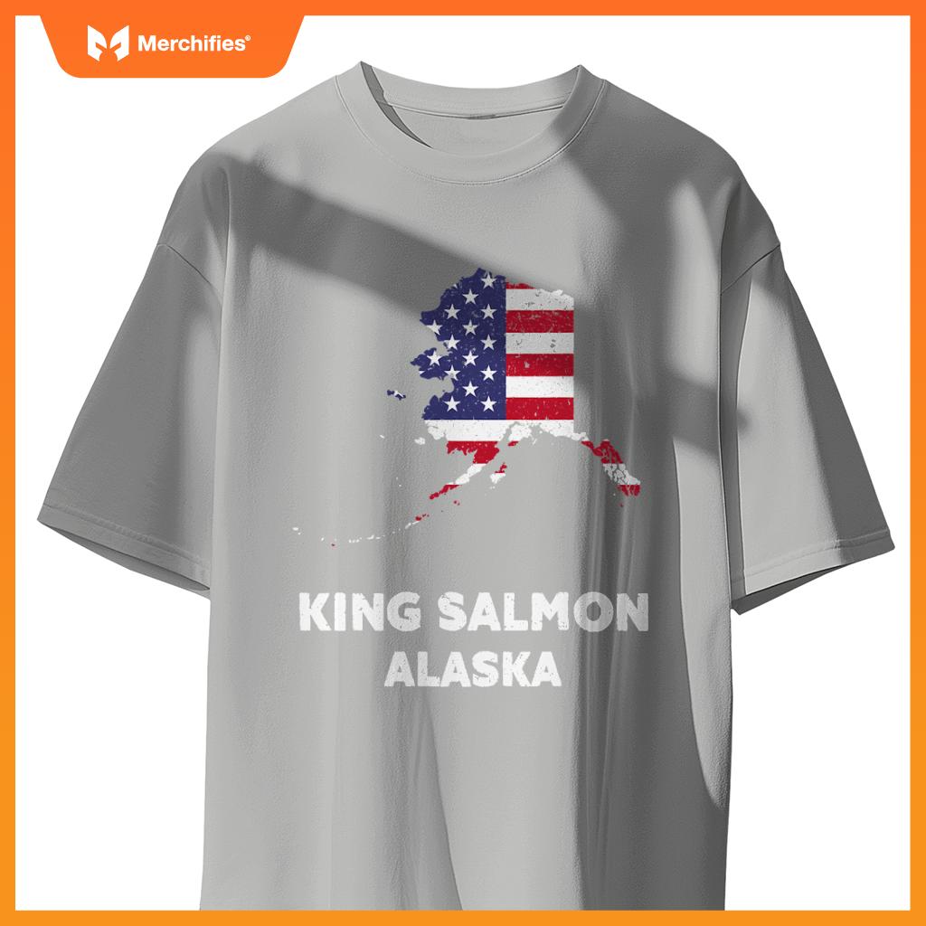 distressed patriotic usa flag king salmon, alaska T-Shirt