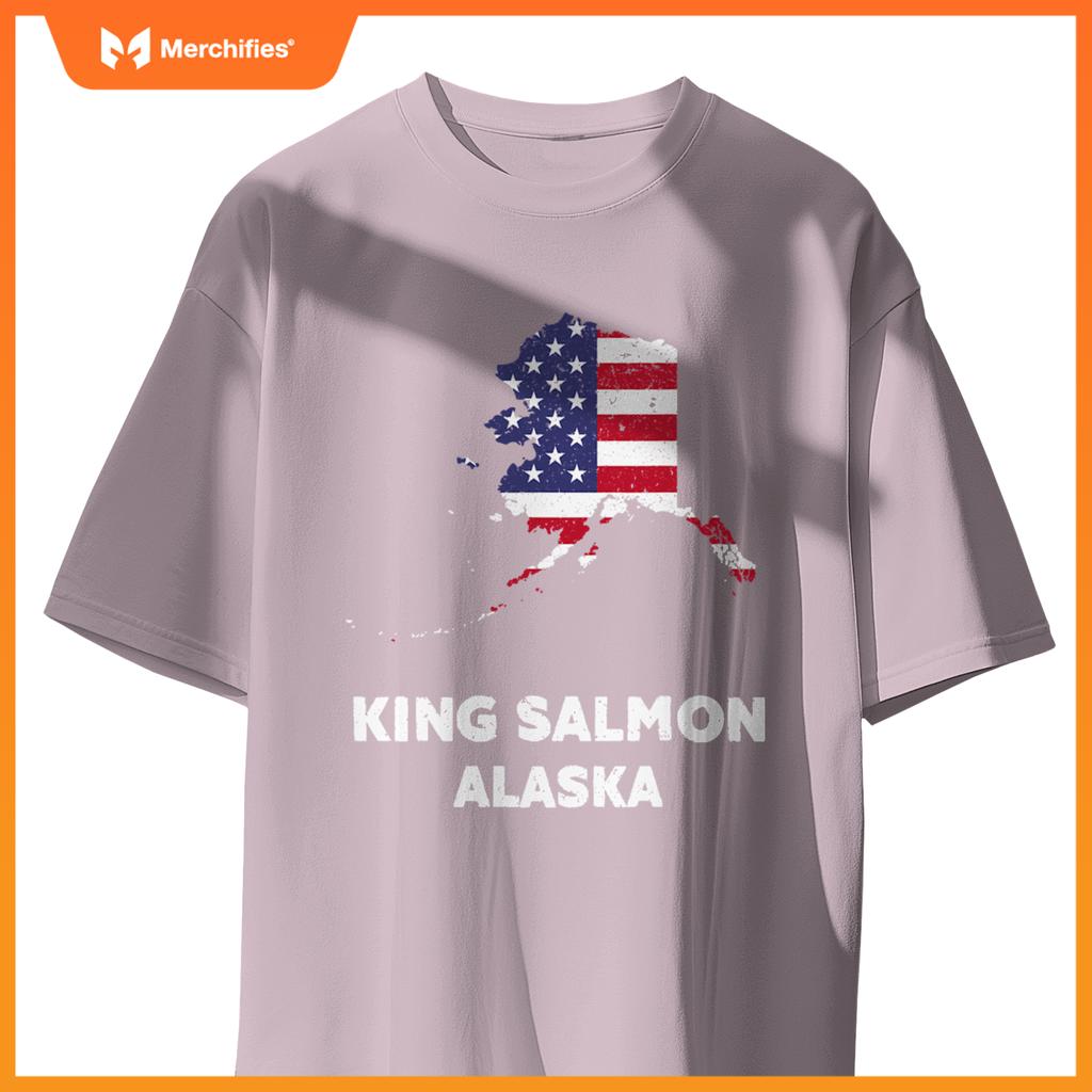 distressed patriotic usa flag king salmon, alaska T-Shirt