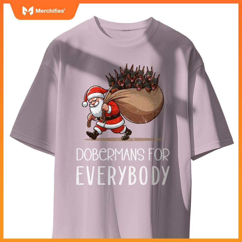 Doberman Pinscher Dog Mom Dad  Doberman Christmas Pullover T-Shirt