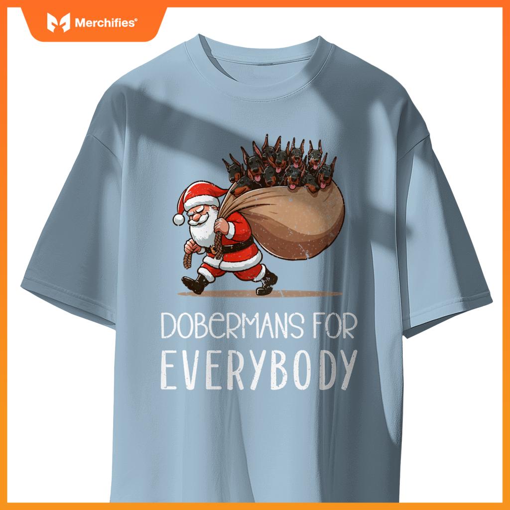 Doberman Pinscher Dog Mom Dad  Doberman Christmas Pullover T-Shirt
