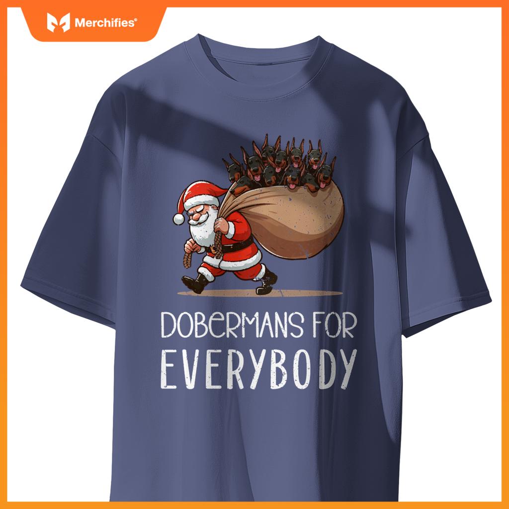 Doberman Pinscher Dog Mom Dad  Doberman Christmas Pullover T-Shirt