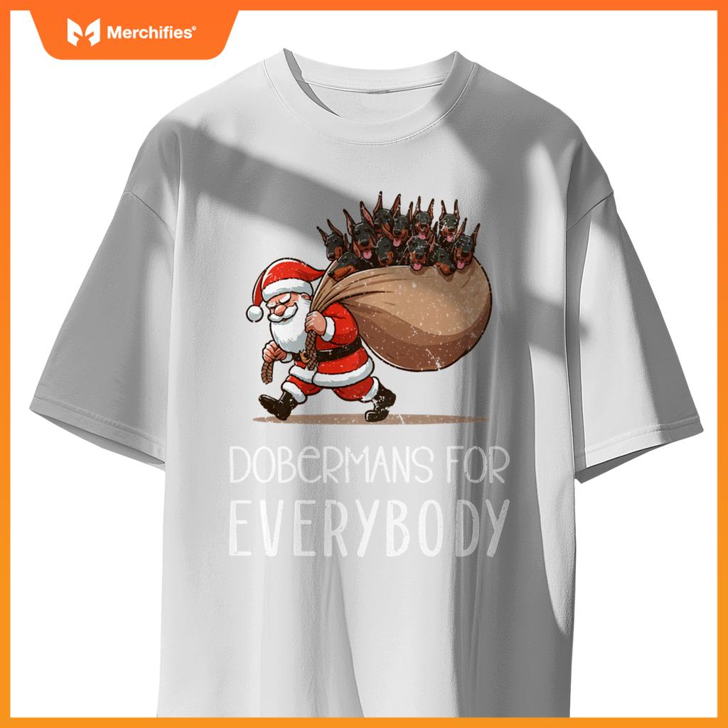 Doberman Pinscher Dog Mom Dad  Doberman Christmas Pullover T-Shirt